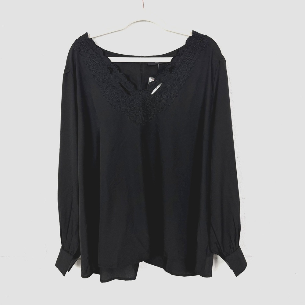 NWT Lane Bryant Top‎ Embroidered Neckline Dainty Flowy Office Romantic SZ 22/24